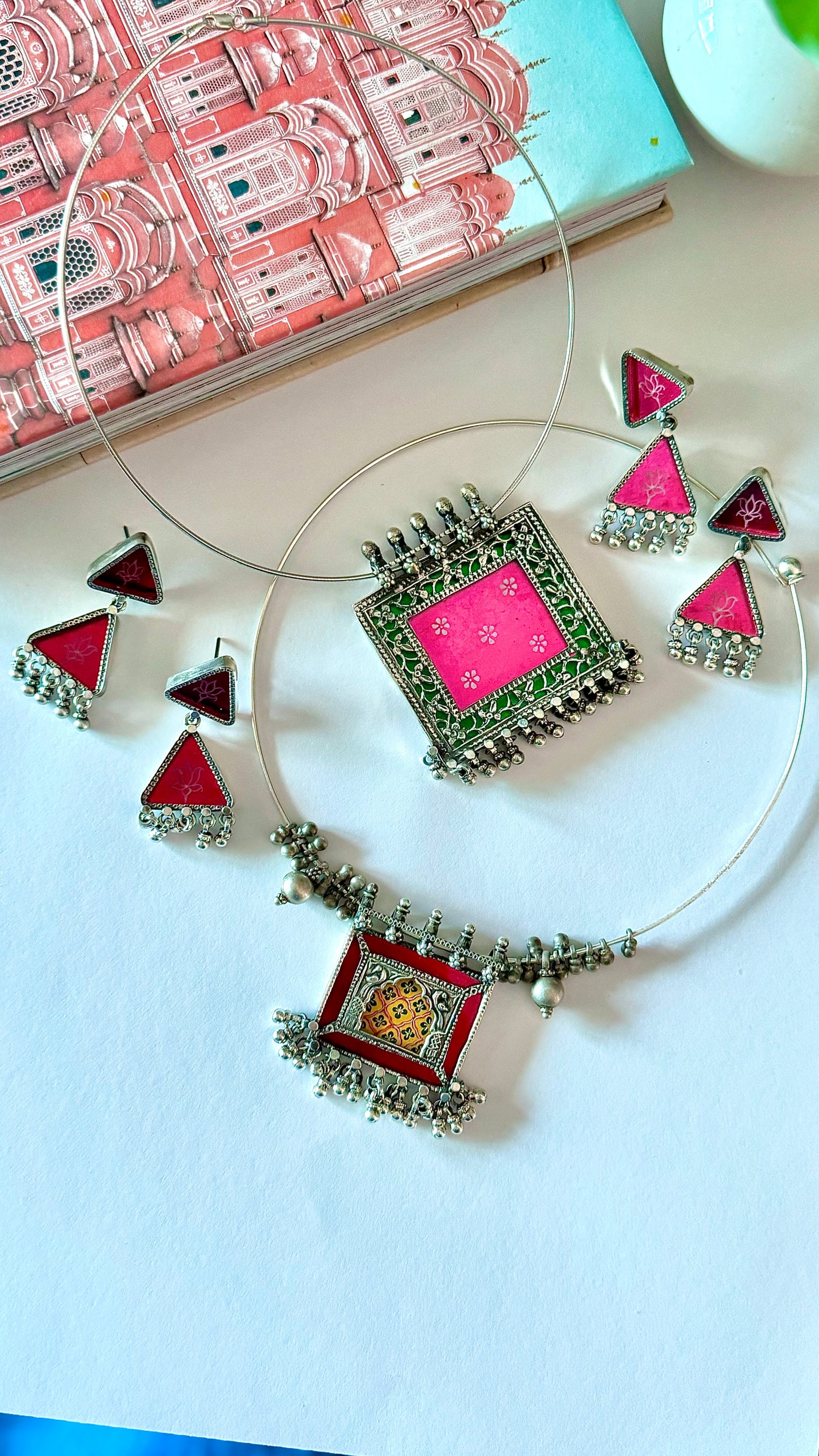 “Gulabo”: Style then for Indian Festives and Bring pop of colours