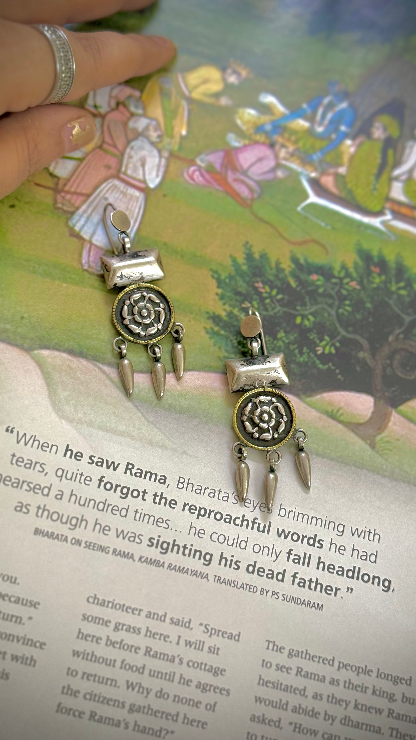 Tara-Collection “Gypsy Soul”-  Shine like a star with “Tara” the earring collection that dazzles.