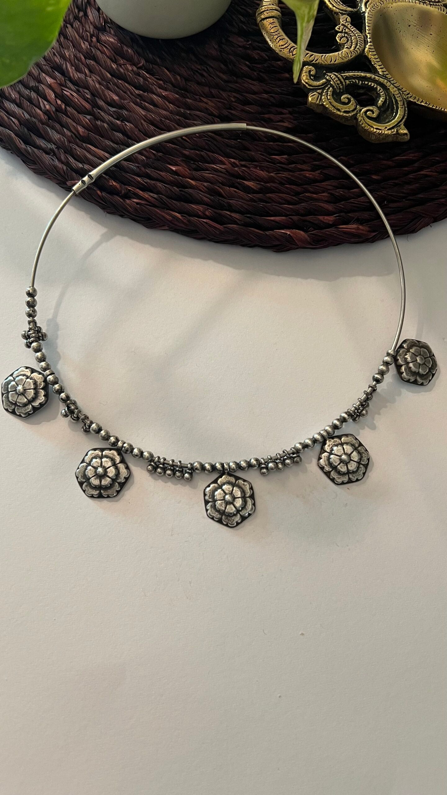 Rohini: Unveil the beauty of simplicity with a Silver hasli.