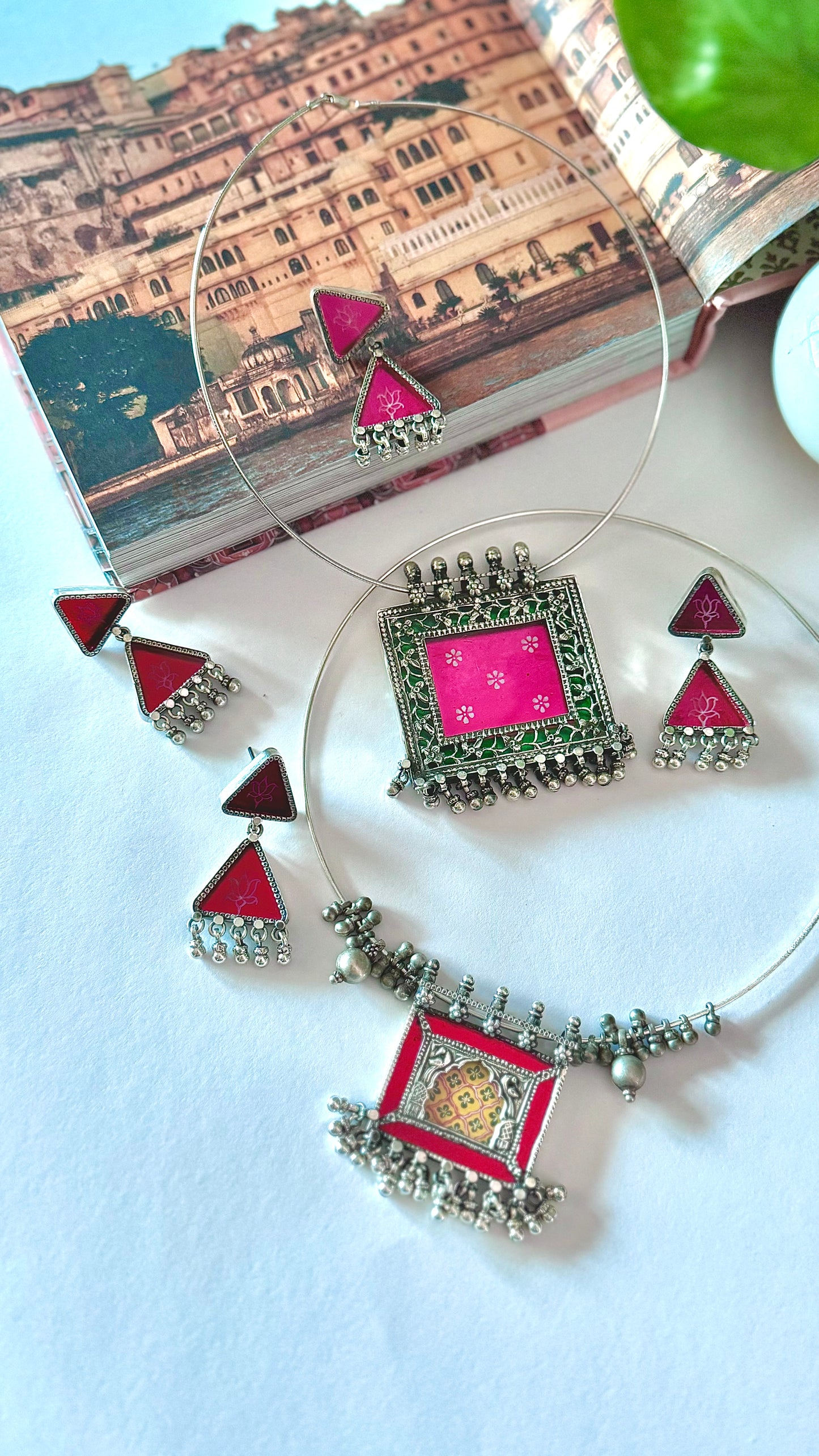“Gulabo”: Style then for Indian Festives and Bring pop of colours
