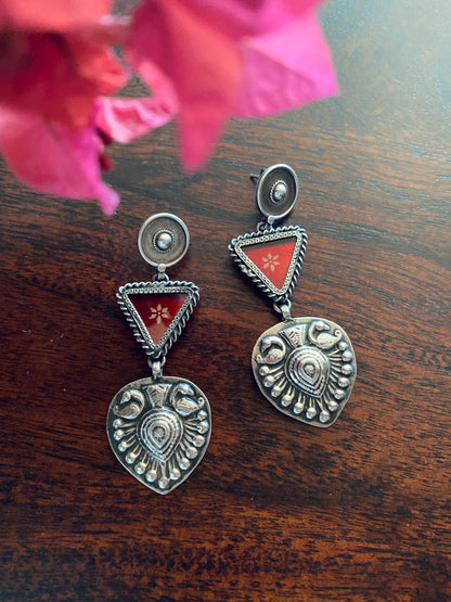 "जोषिका" Joshika : Intriguing Silver Crafted Earrings