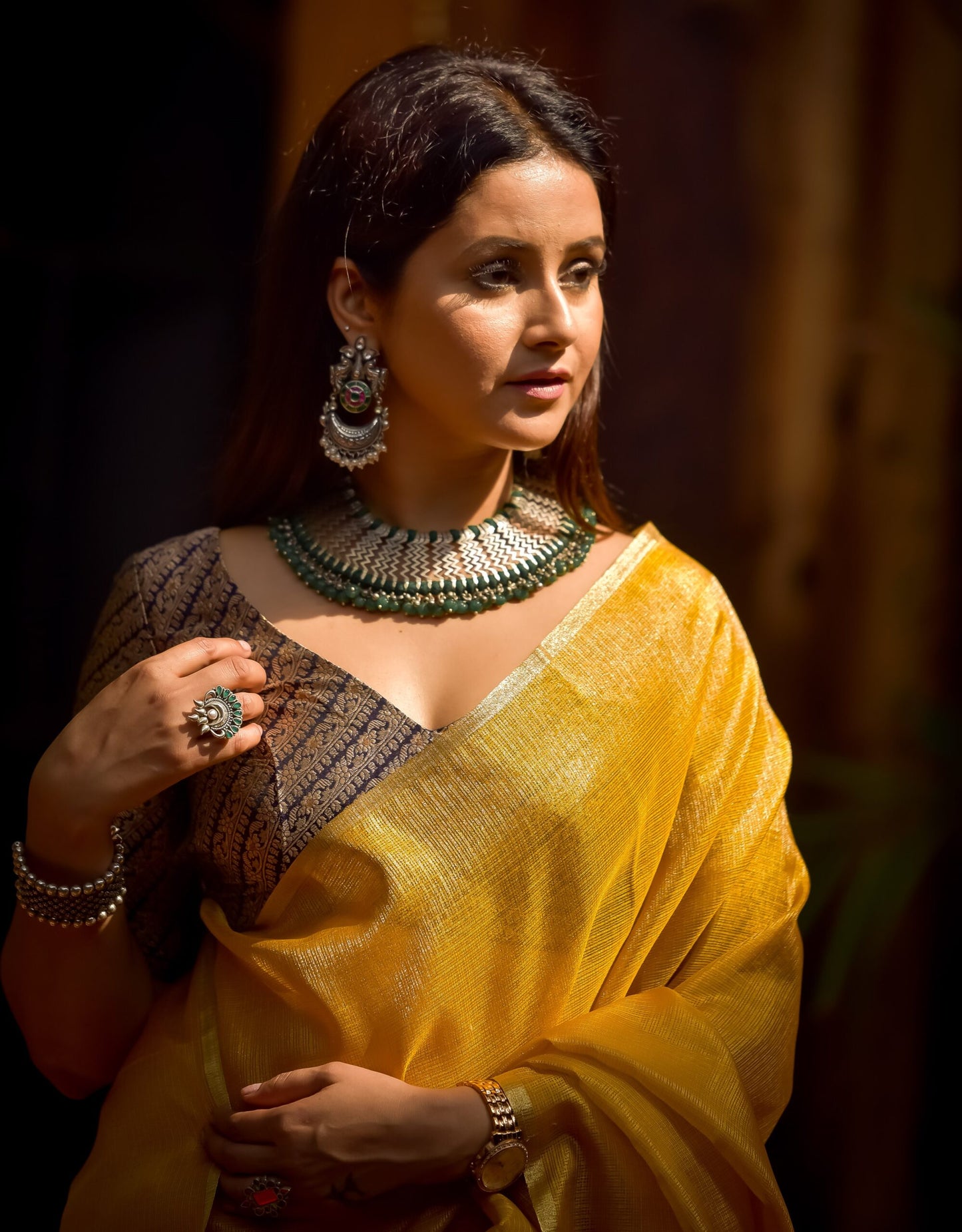 Poorna - A Tribal Neckline