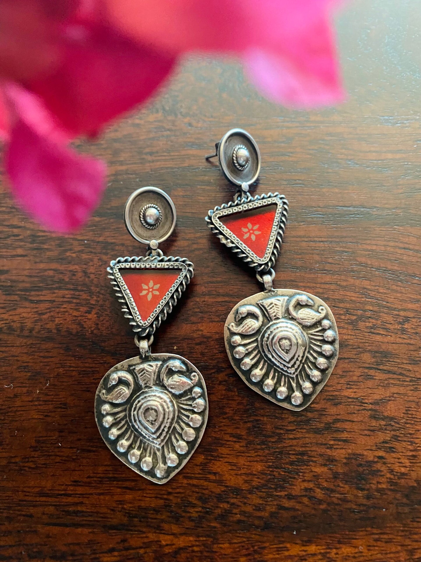 "जोषिका" Joshika : Intriguing Silver Crafted Earrings