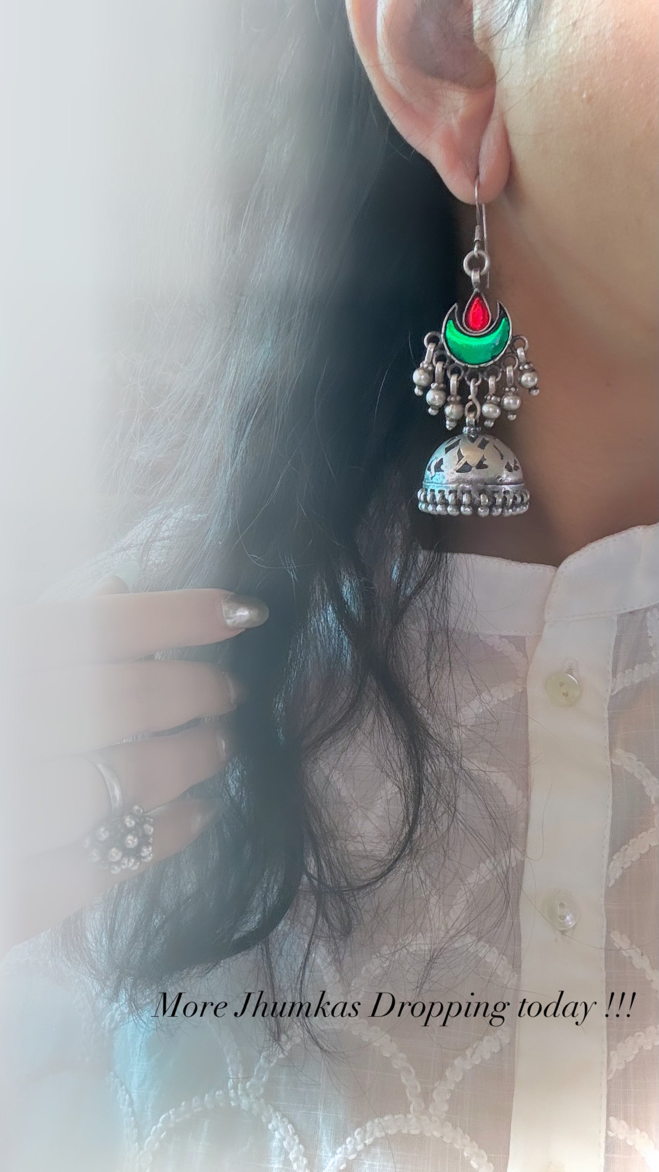 "Chaand Jhumki" : Red and Green: illuminate the night with Chaand Jhumka