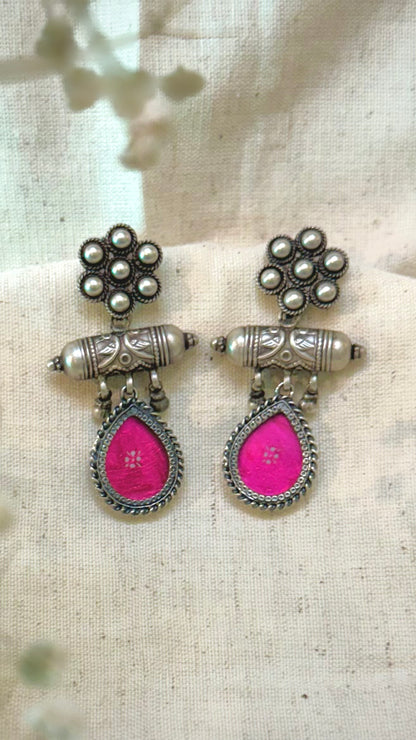 Gulabi Edit : Shine bright with these vibrant pink silver earrings!