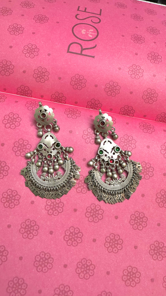 “Tarangini” : Vintage Chandbalis.