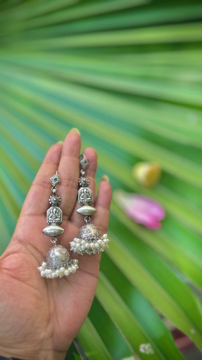 Utsav (Moti Edit) : Timeless elegance wrapped in pearls and pure silver.