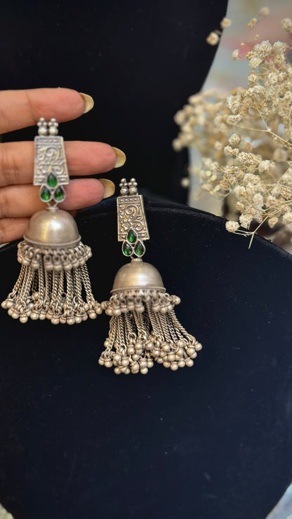 “Sitara” - Graceful, Timeless, and Captivating Jhumka