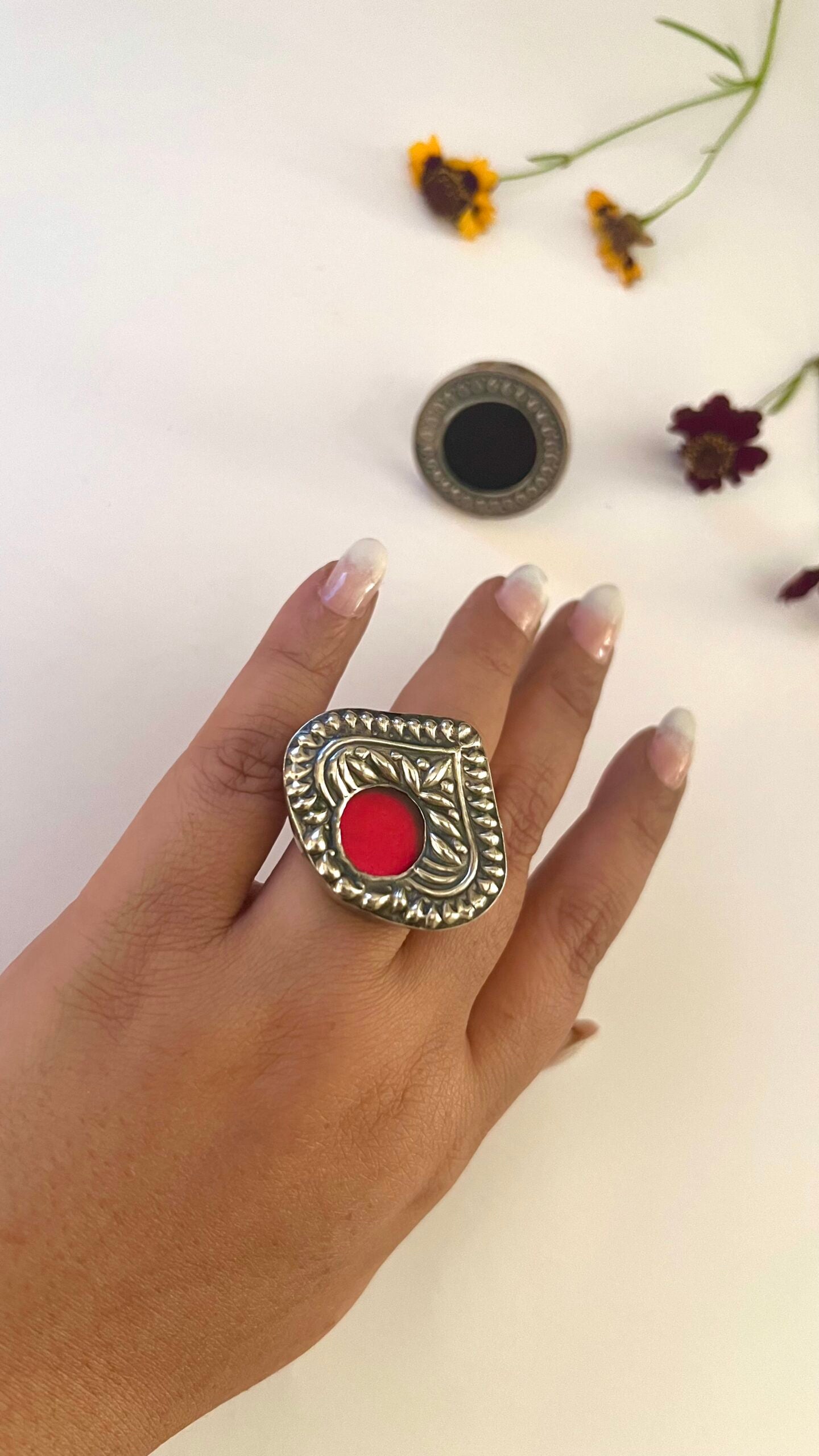 "Heart" : Mesmerizing Cocktail Ring in Bright Burnt Pink