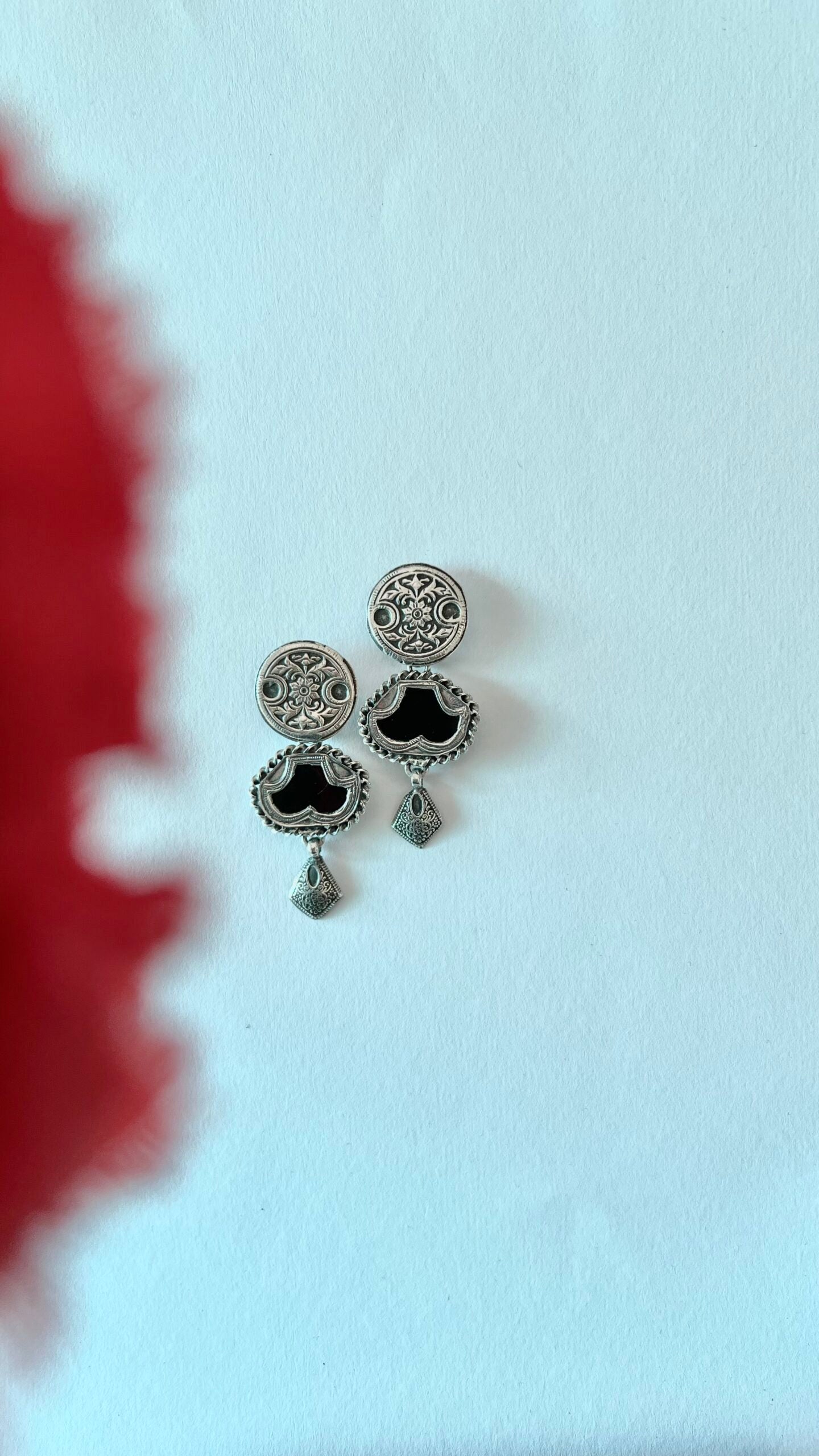 "Pankha"- (Black) Vintage elegance meets modern chic in our Pankha-inspired silver earrings.