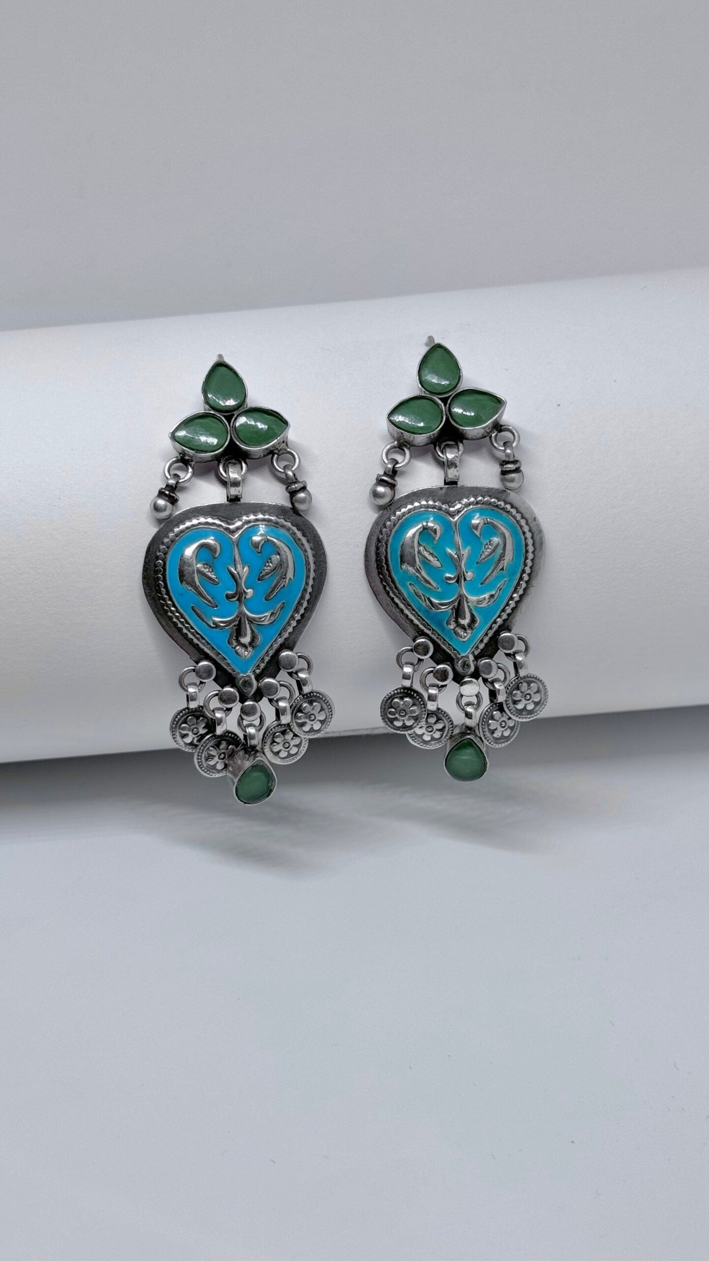 Meetha Paan : Elegant silver earrings with a pop of Enchanting Cyan